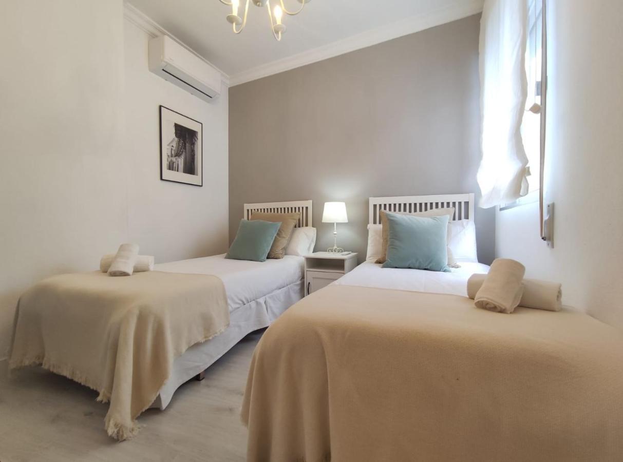 Covadonga Suite Home Севилья Экстерьер фото